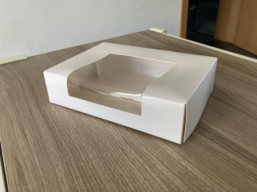 PHP 01  Sushi Box 折叠寿司盒子 x 300 尺寸：165 x 80 x 40 cm